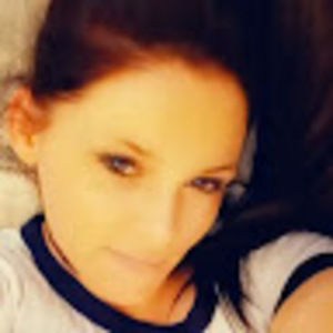 Meet your Posher, Shana